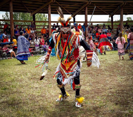 An elder dancer from Fort William First Nations at Mount McKay pow wow. Attending a pow wow is one of the best Thunder Bay outdoor activities.